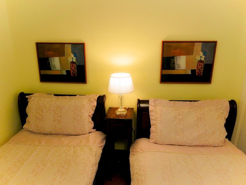 Bed and Breakfast Angel View Гильдфорд Номер фото