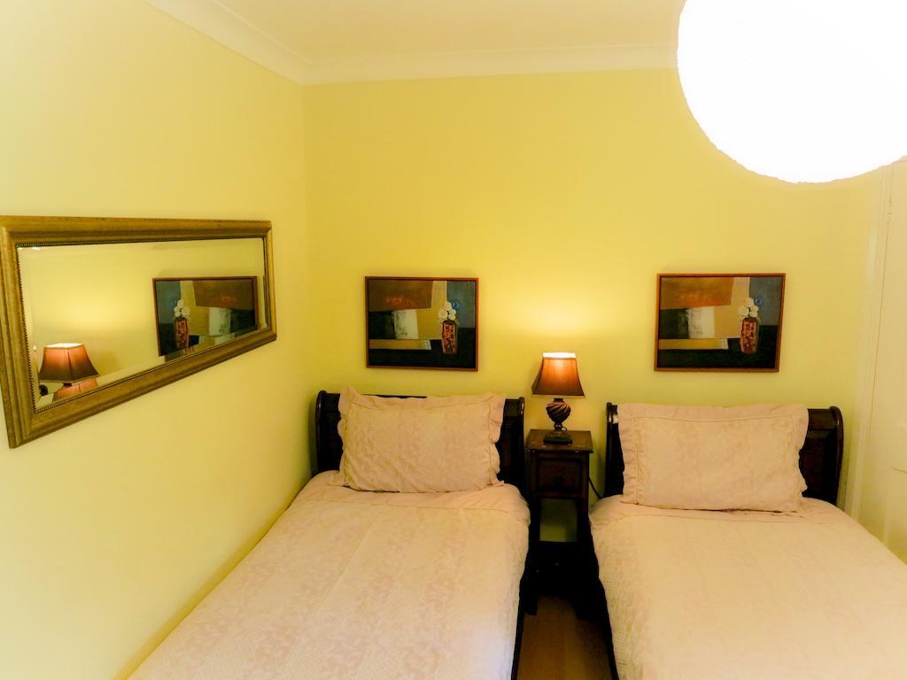 Bed and Breakfast Angel View Гильдфорд Номер фото